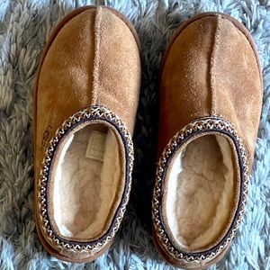 UGG K-Tasman II Embroidered Slipper